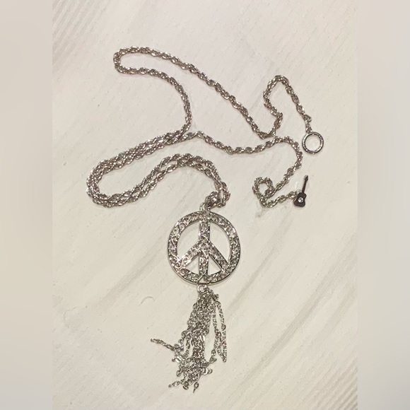Show your inner peace. Be Namaste ready.  ☮️ necklace,  🎸 closure. - Picture 4 of 4